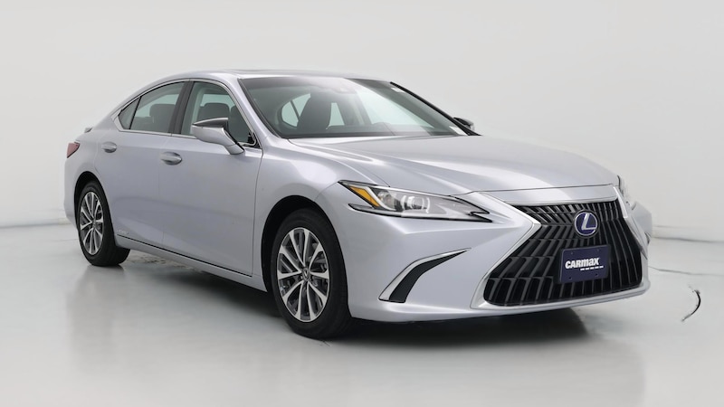 2022 Lexus ES Hybrid 300h Hero Image