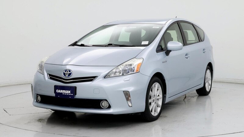 2013 Toyota Prius v Three 4