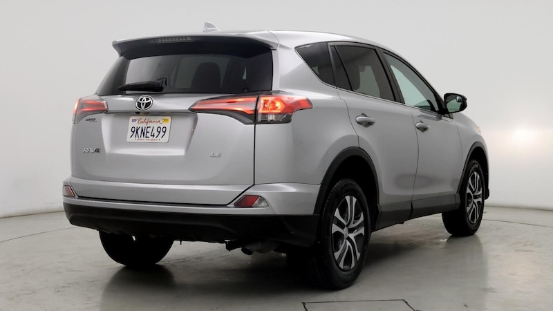 2017 Toyota RAV4 LE 8