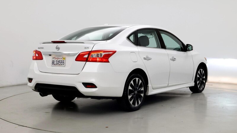 2019 Nissan Sentra SR 8