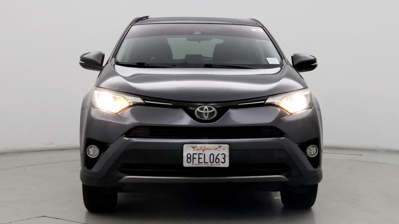 2018 Toyota RAV4 XLE 5