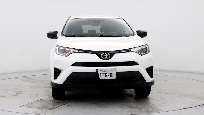 2017 Toyota RAV4 LE 5