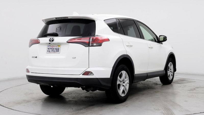 2017 Toyota RAV4 LE 8