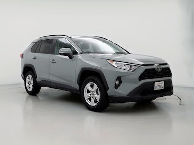 2020 Toyota RAV4 XLE -
                Los Angeles, CA