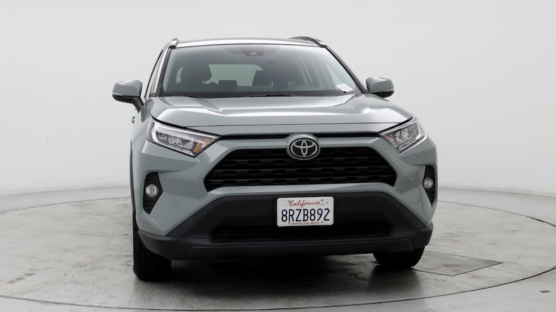 2020 Toyota RAV4 XLE 5