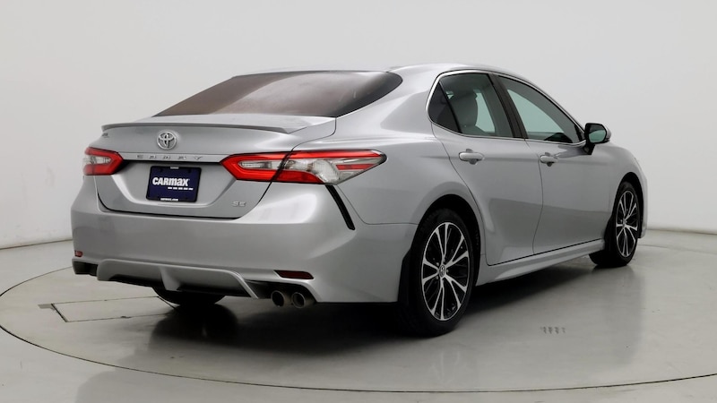 2018 Toyota Camry SE 8