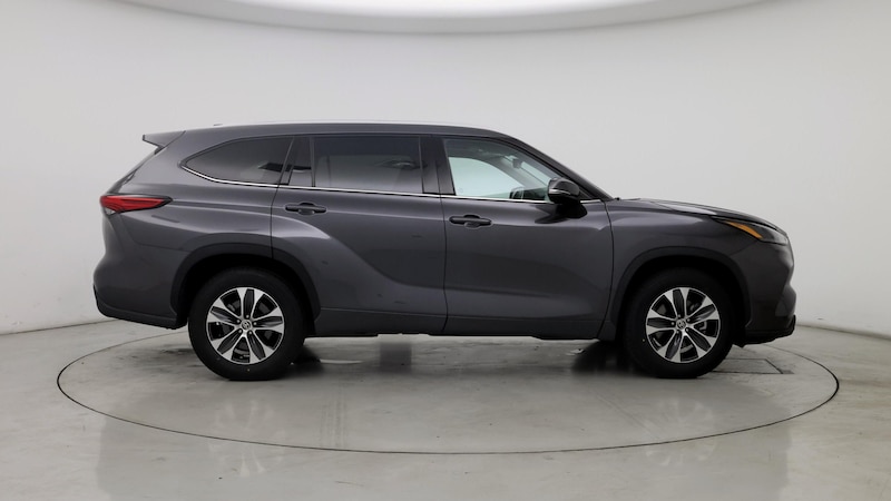 2022 Toyota Highlander XLE 7