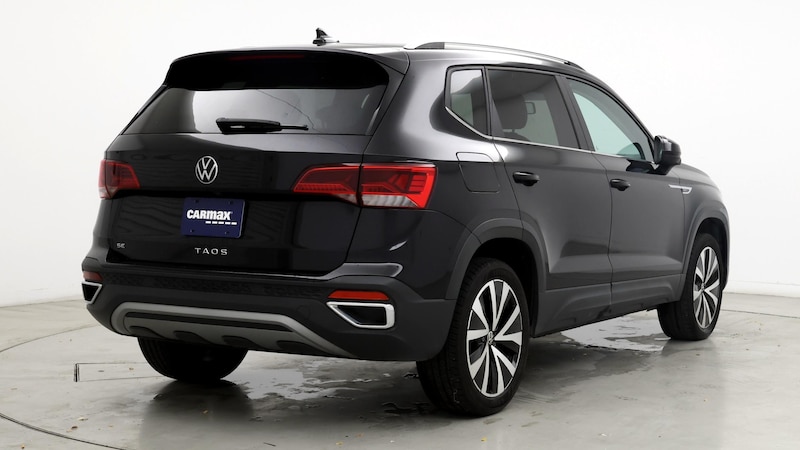 2022 Volkswagen Taos SE 8