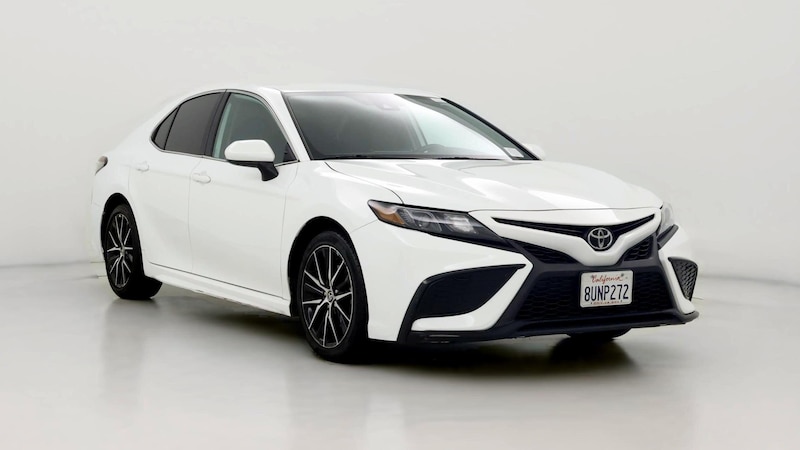 2021 Toyota Camry SE Hero Image