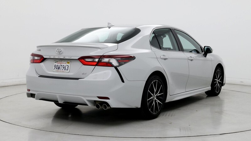 2022 Toyota Camry SE 8