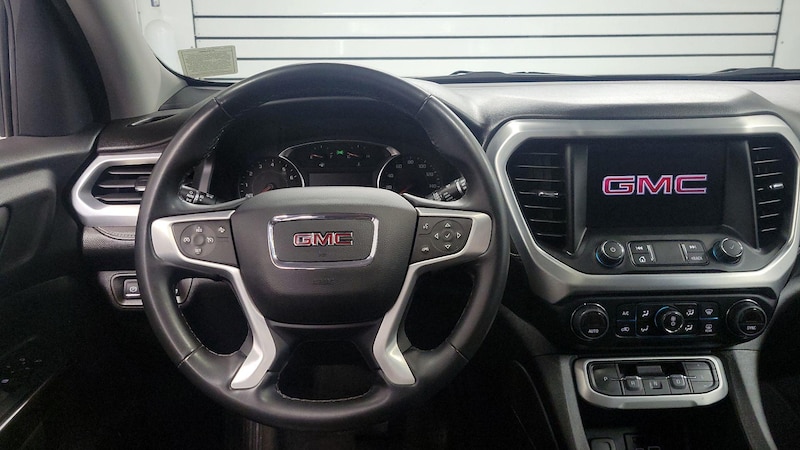 2023 GMC Acadia SLT 10