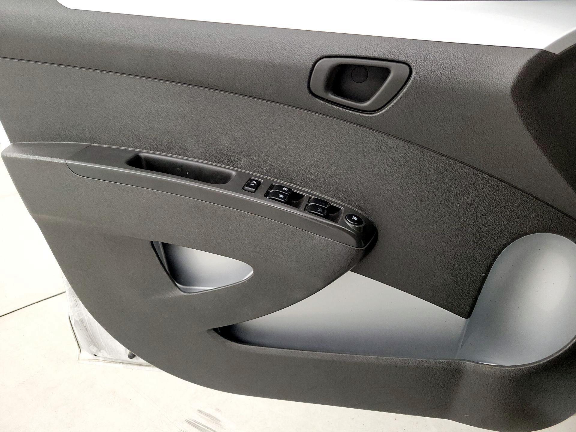 Thumbnail: 2015 Chevrolet Spark - 12