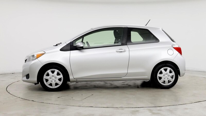 2014 Toyota Yaris L 3