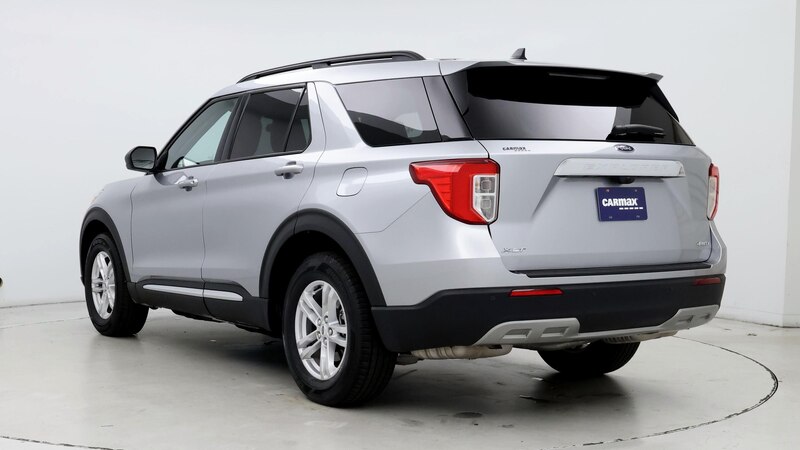 2023 Ford Explorer XLT 2