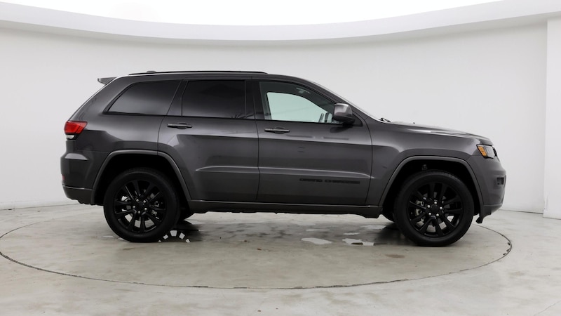 2017 Jeep Grand Cherokee Altitude 7