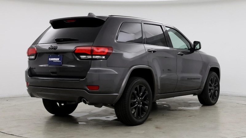 2017 Jeep Grand Cherokee Altitude 8