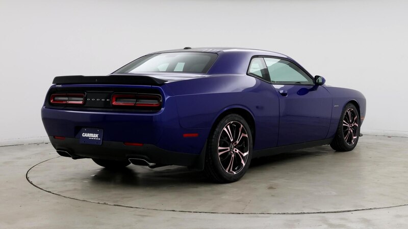 2019 Dodge Challenger R/T 8