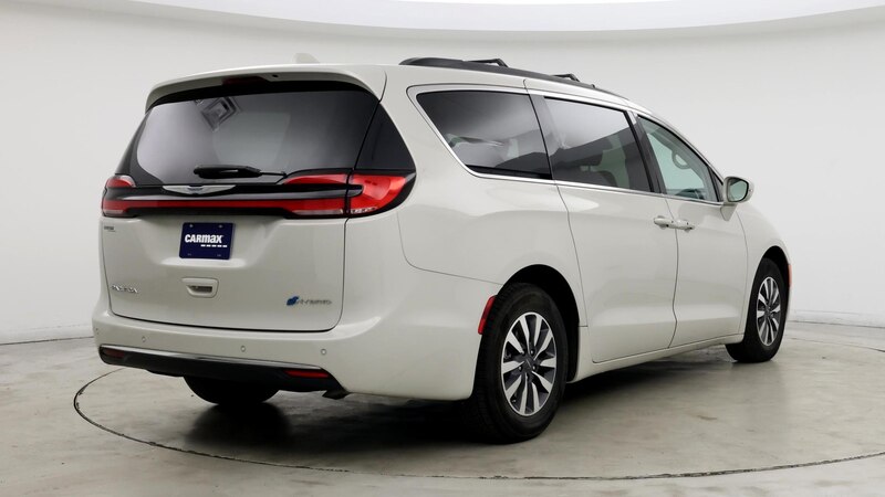 2021 Chrysler Pacifica Hybrid Touring 8