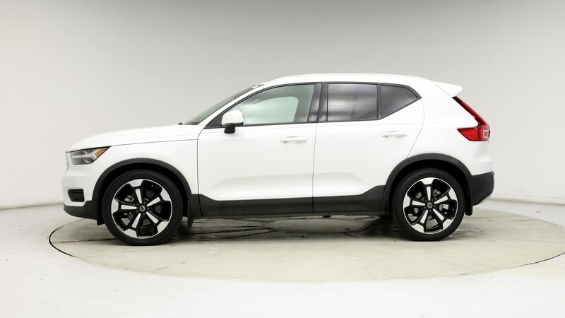 2019 Volvo XC40 T5 Momentum 3