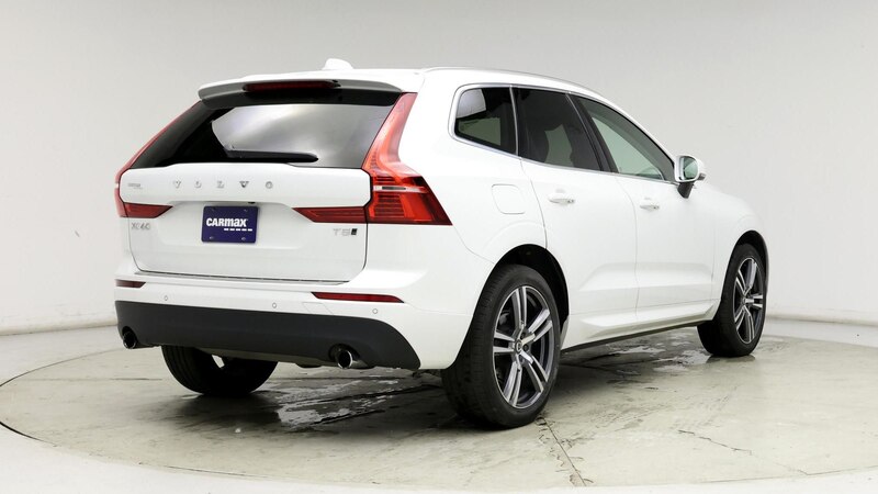 2020 Volvo XC60 T5 Momentum 8