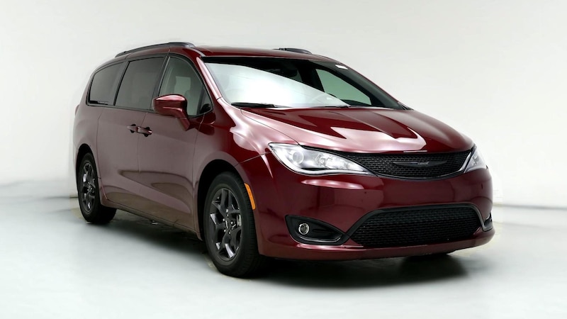 2018 Chrysler Pacifica Touring L Hero Image