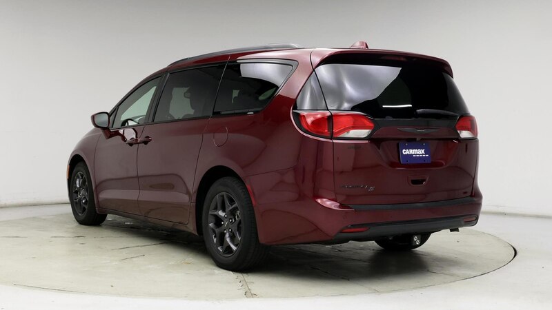 2018 Chrysler Pacifica Touring L 2