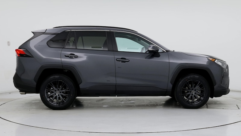 2020 Toyota RAV4 XLE 7