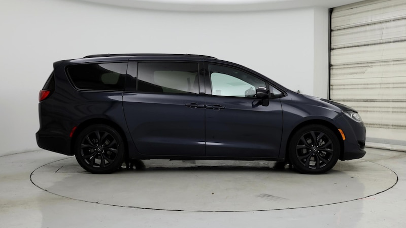 2020 Chrysler Pacifica  7