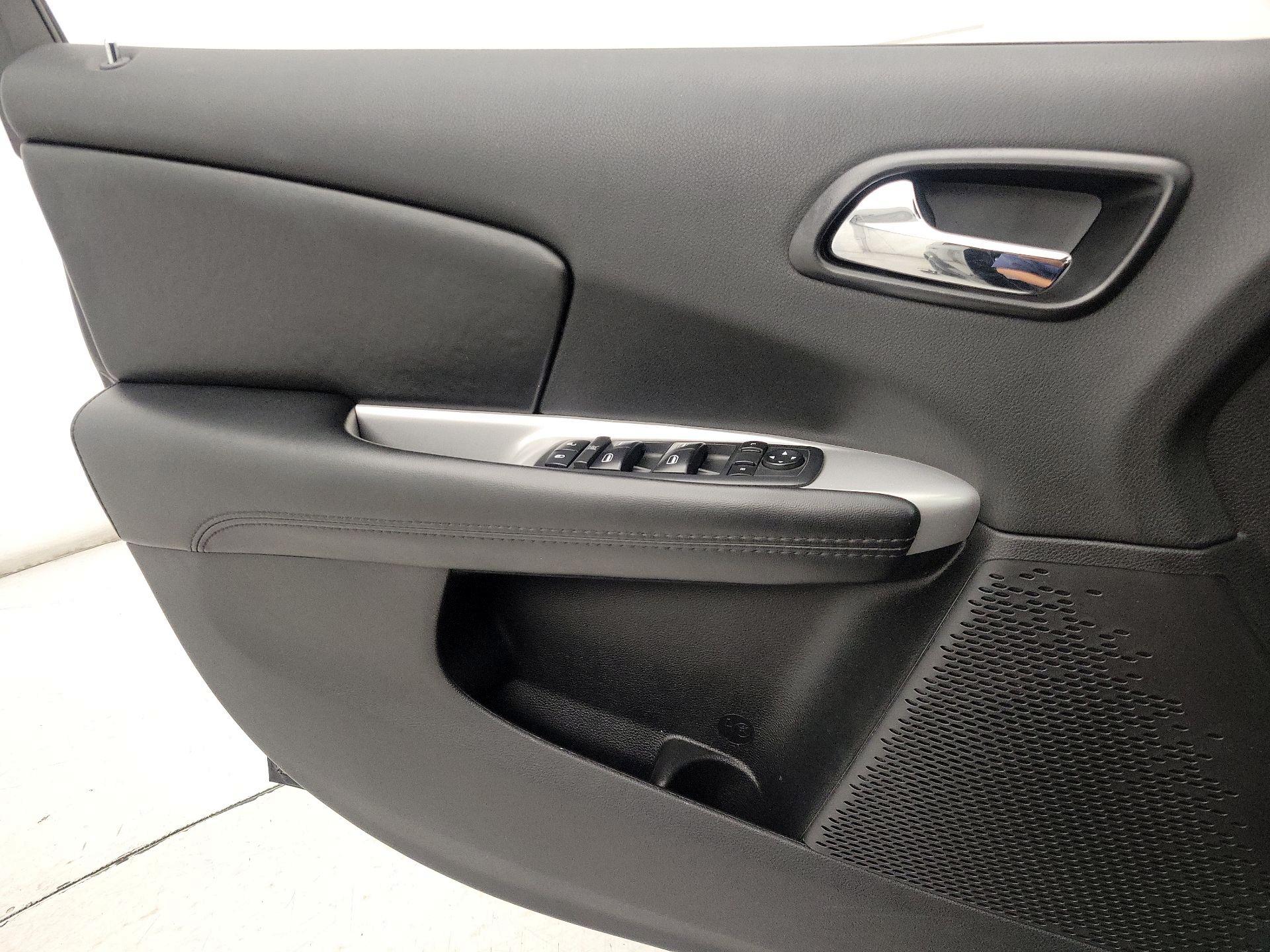 Thumbnail: 2020 Dodge Journey - 12