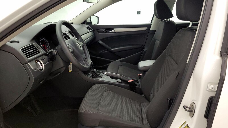 2014 Volkswagen Passat Wolfsburg Edition 11