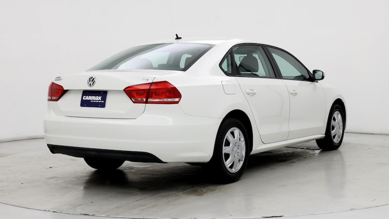 2014 Volkswagen Passat Wolfsburg Edition 8