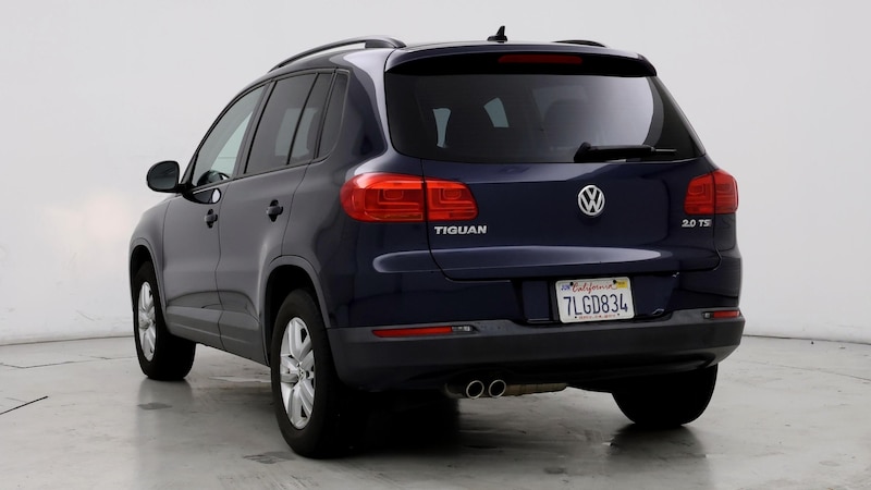 2015 Volkswagen Tiguan S 2