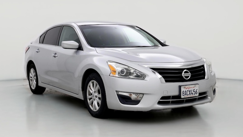 2014 Nissan Altima S Hero Image