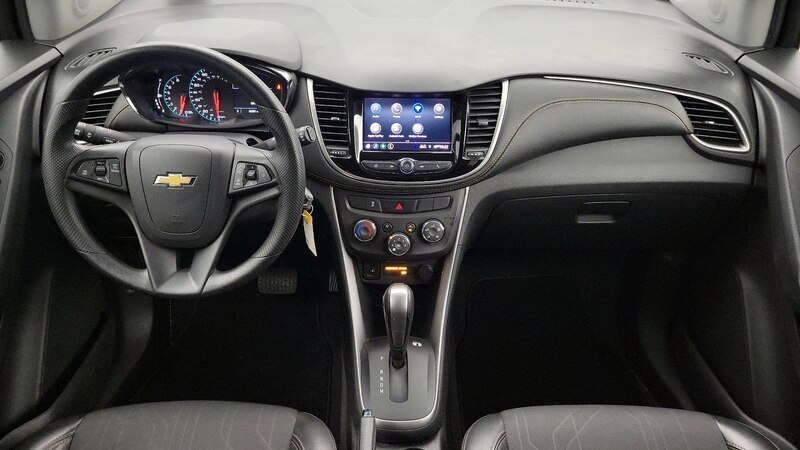 2021 Chevrolet Trax LT 9