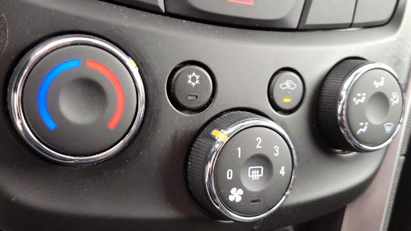 2021 Chevrolet Trax LT 16