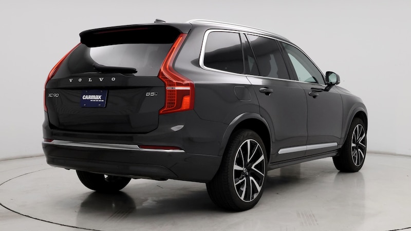 2024 Volvo XC90 B5 Plus 8