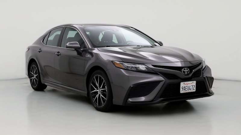 2022 Toyota Camry SE Hero Image