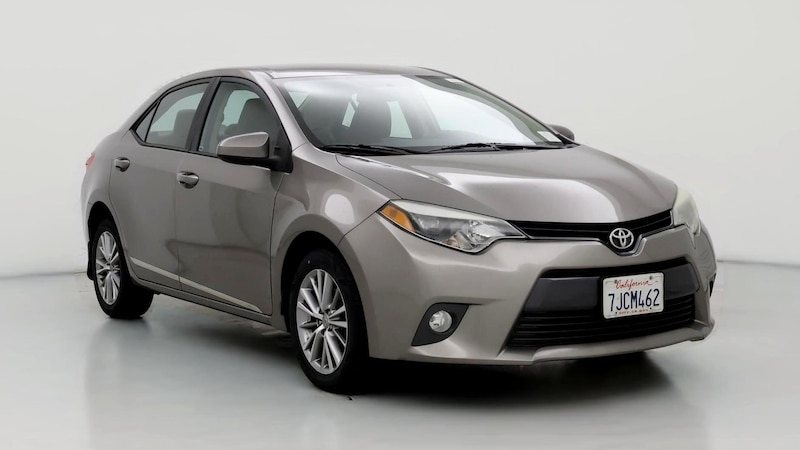 2015 Toyota Corolla LE Hero Image