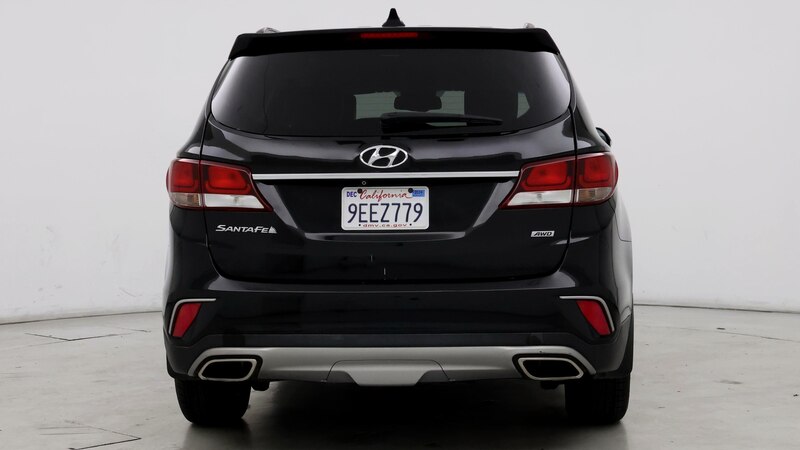 2018 Hyundai Santa Fe SE 6