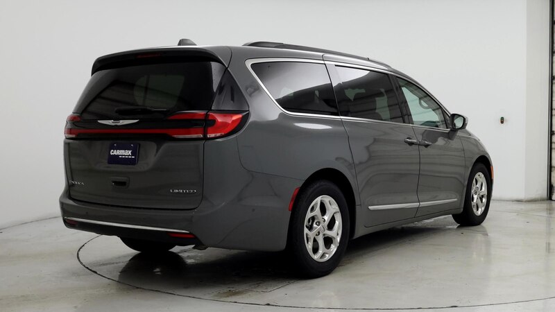 2022 Chrysler Pacifica Limited 8