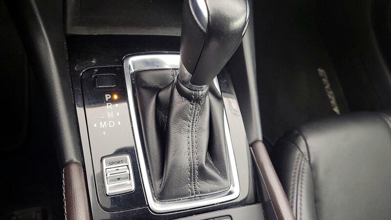 2018 Mazda Mazda3 i Touring 17