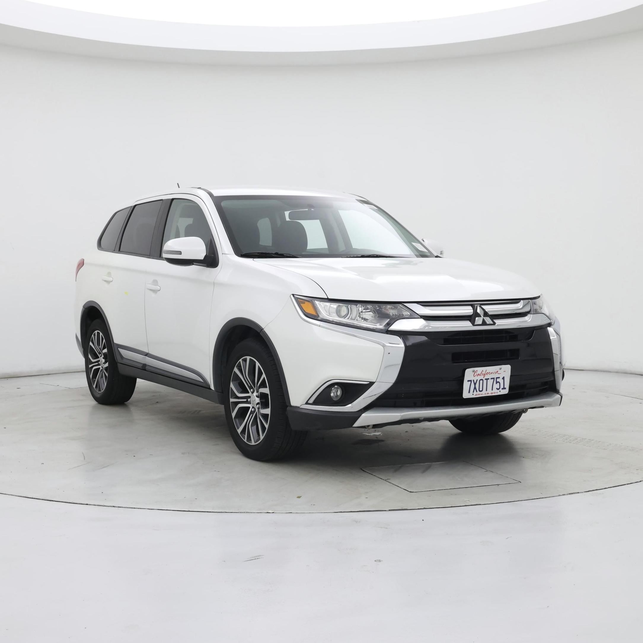 2016 Mitsubishi Outlander SE
