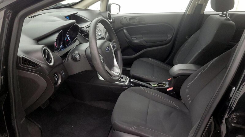 2017 Ford Fiesta SE 11
