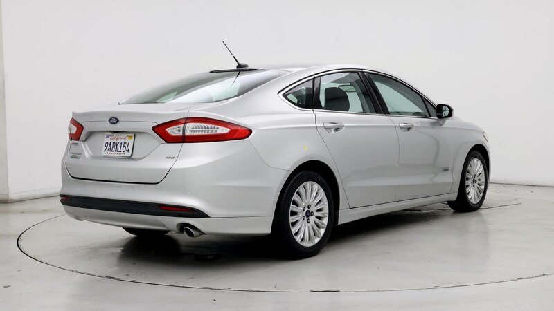 2014 Ford Fusion SE 8