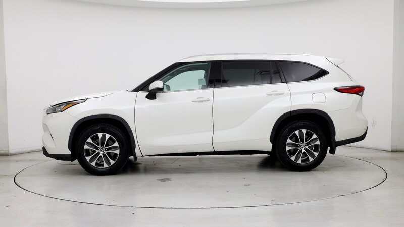 2020 Toyota Highlander XLE 3