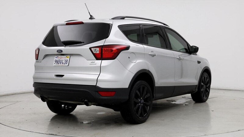 2019 Ford Escape SE 8