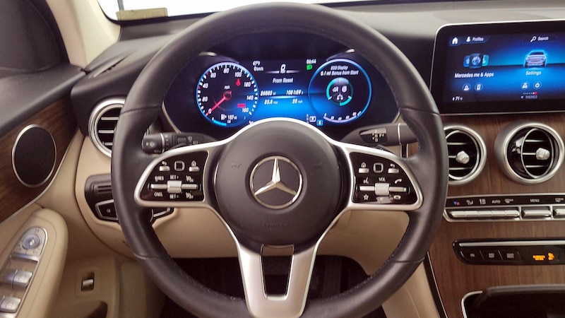 2022 Mercedes-Benz GLC 300 10