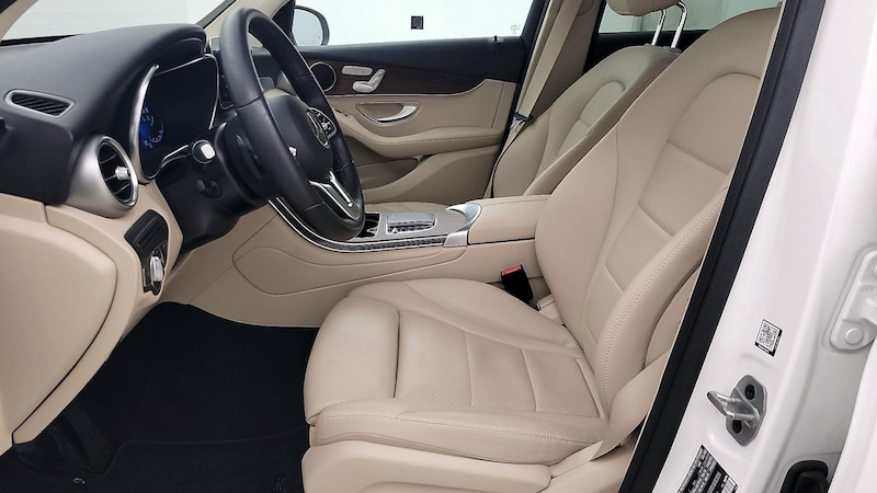 2022 Mercedes-Benz GLC 300 11