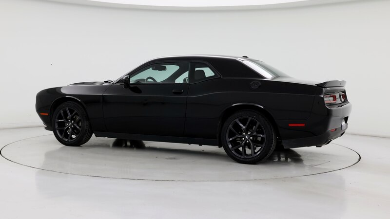 2022 Dodge Challenger SXT 2