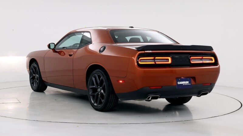 2022 Dodge Challenger SXT 2